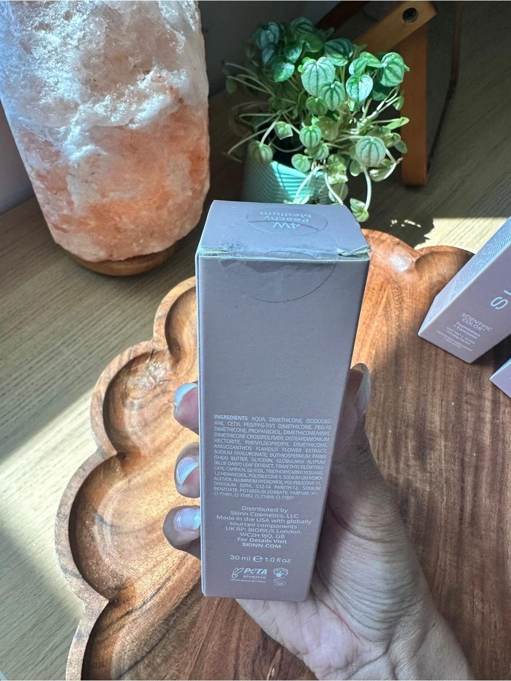 4W SKINN Scientific Color Foundation + Concealer — Peachy Medium